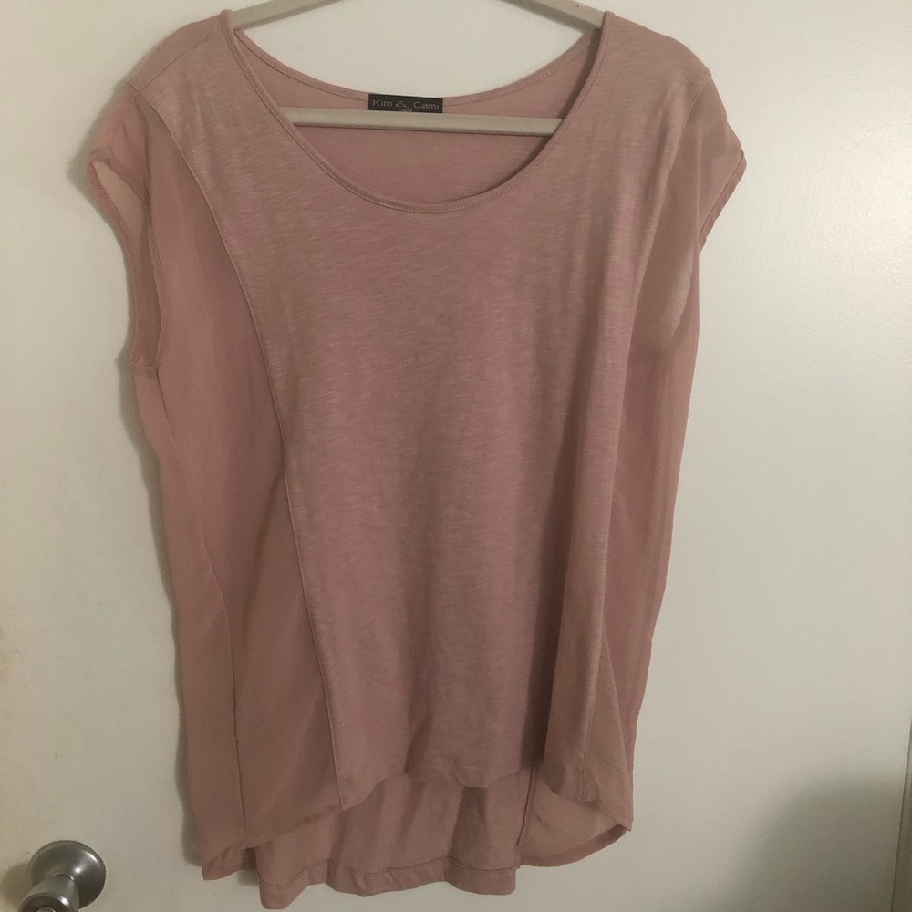 Kim & Cami mauve sleeveless top